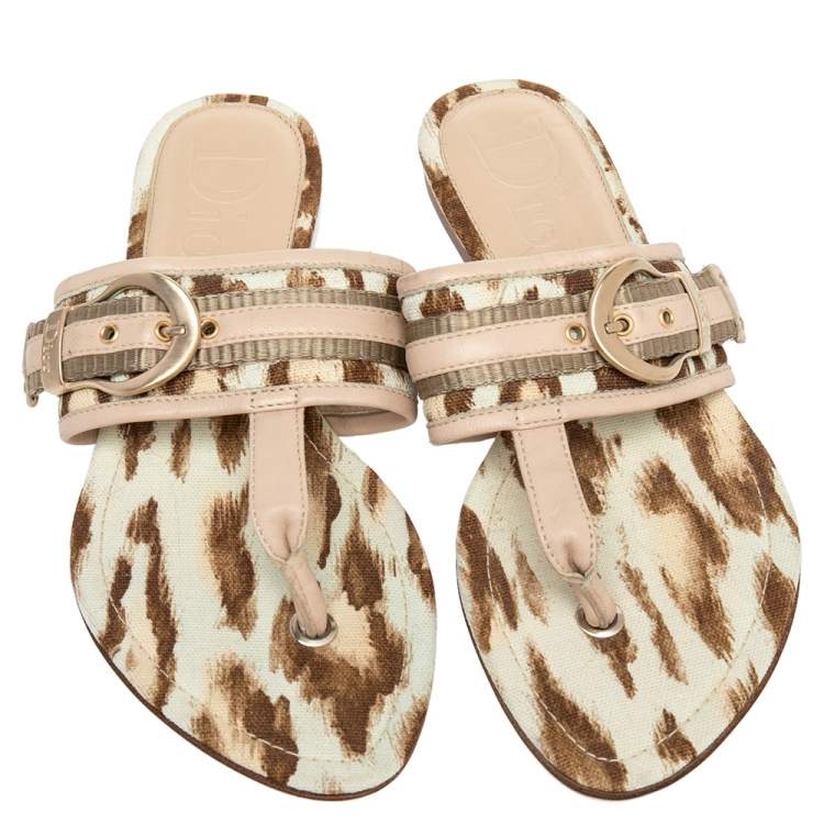 Pre Owned Dior Beige Printed Canvas And Leather Flat Thong Sandals Size 36