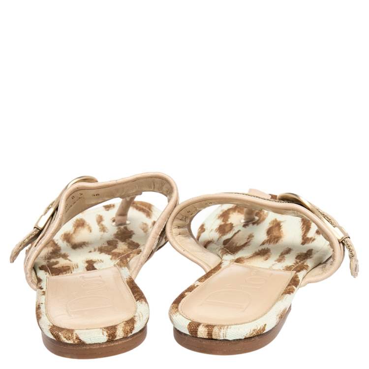 Pre Owned Dior Beige Printed Canvas And Leather Flat Thong Sandals Size 36