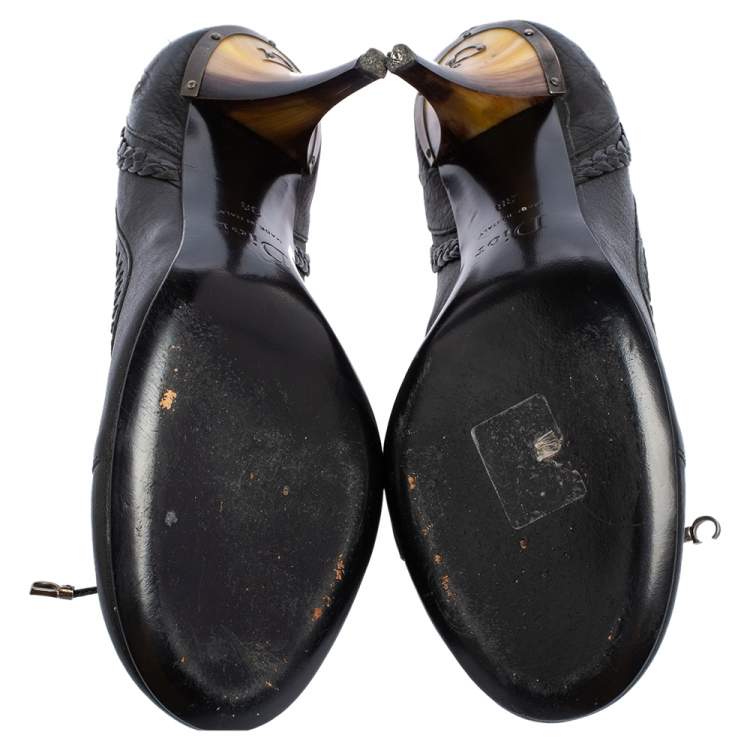 Pre Owned Dior Black Leather Country Horn Pumps Size 38