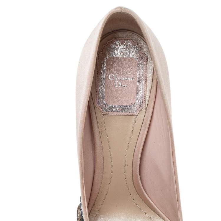 Pre Owned Dior Pink Satin Flower Crystal Embellished Pointed Toe Pumps Size 36.5