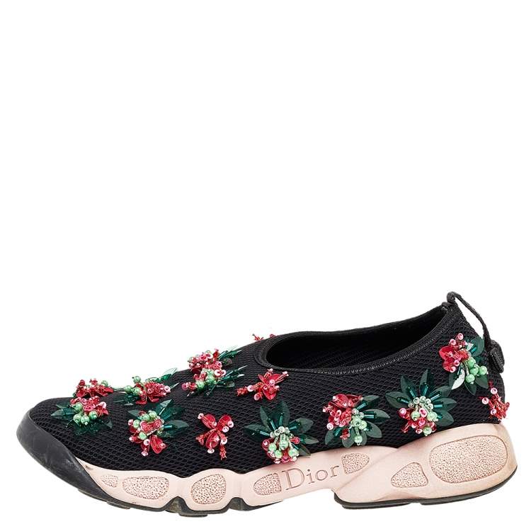 مملوكة مسبقًا Dior Black Mesh Floral Embellished Fusion Slip On Sneakers Size 35.5