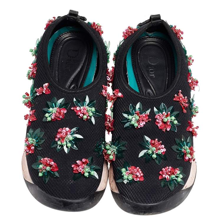 مملوكة مسبقًا Dior Black Mesh Floral Embellished Fusion Slip On Sneakers Size 35.5