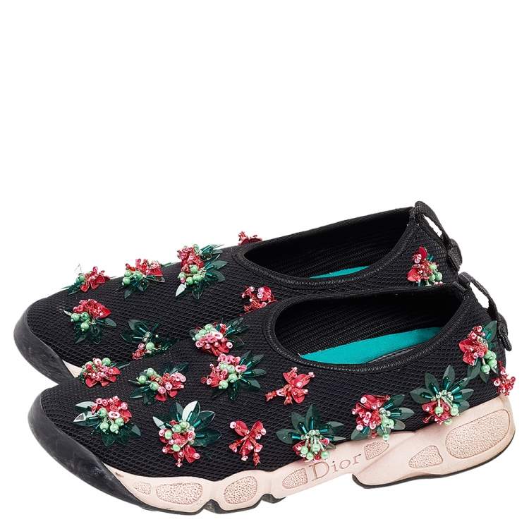 مملوكة مسبقًا Dior Black Mesh Floral Embellished Fusion Slip On Sneakers Size 35.5