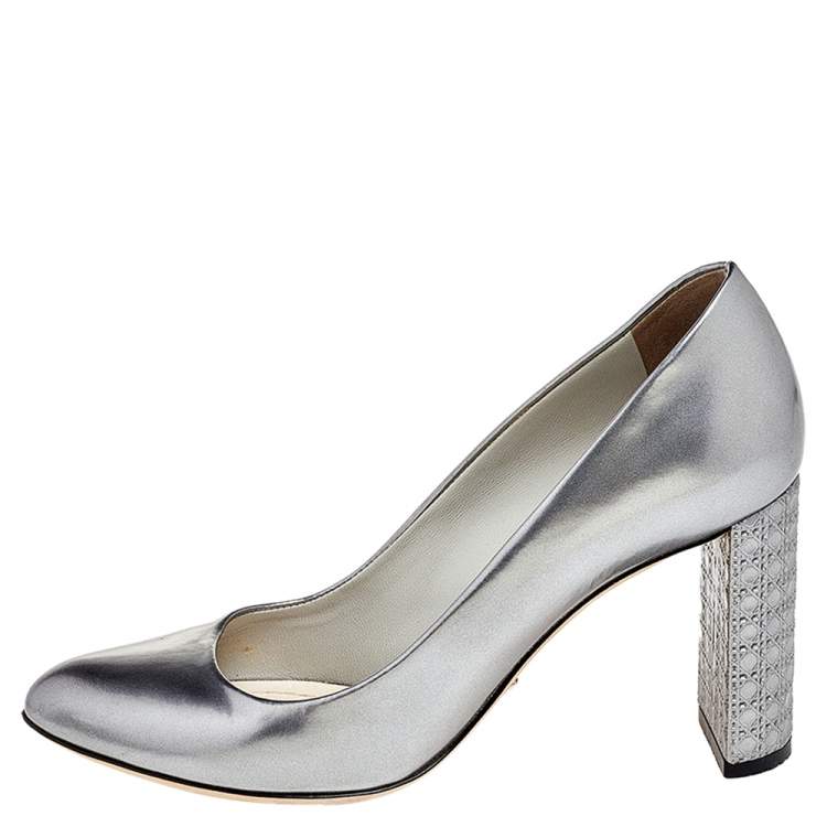 Pre Owned Dior Metallic Grey Leather Microcannage Block Heel Pumps Size 35