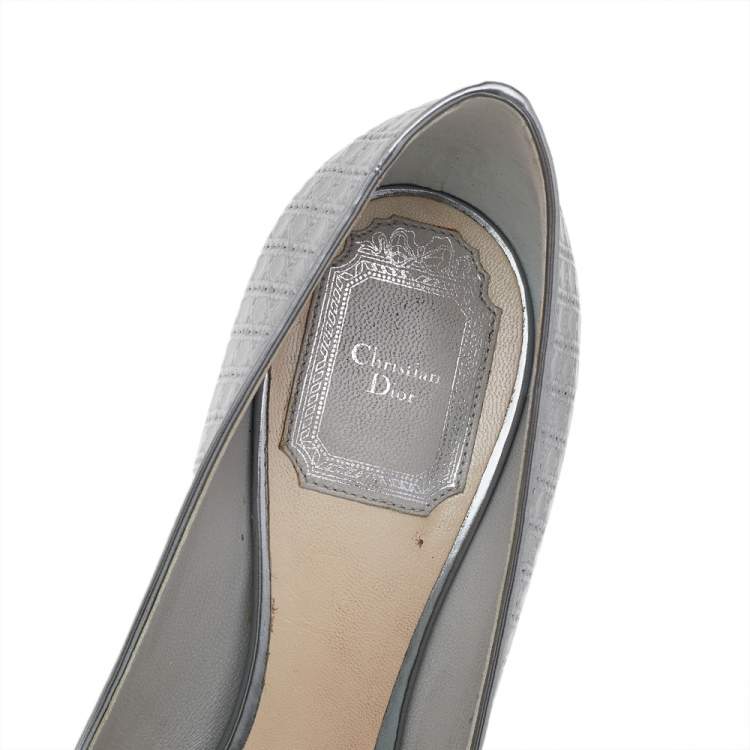Pre Owned Dior Metallic Silver Cannage Leather Pointed Toe Pumps Size 37.5