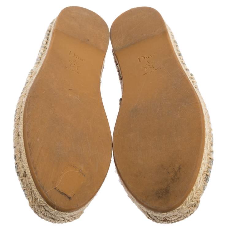 Pre Owned Christian Dior Grey/White Canvas Dior-Oblique Embroidered-Espadrilles Flats Size 38