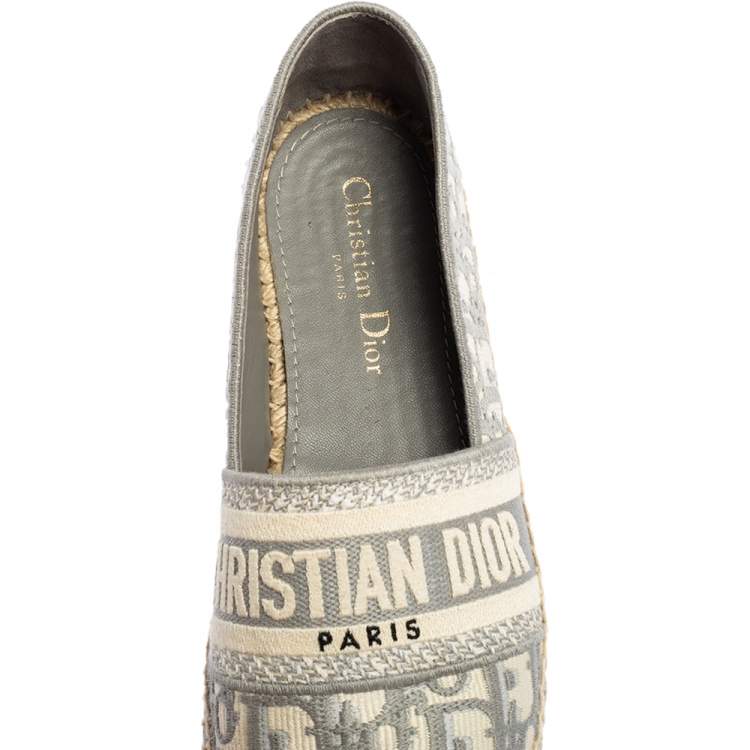 Pre Owned Christian Dior Grey/White Canvas Dior-Oblique Embroidered-Espadrilles Flats Size 38