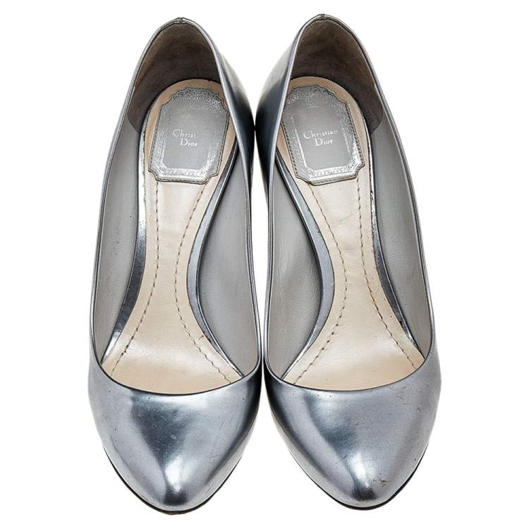 Pre Owned Dior Metallic Grey Patent Leather Cannage Block Heel Pumps Size 37.5