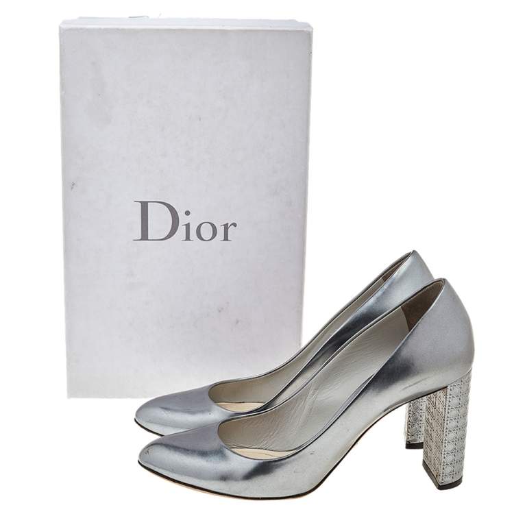 Pre Owned Dior Metallic Grey Patent Leather Cannage Block Heel Pumps Size 37.5