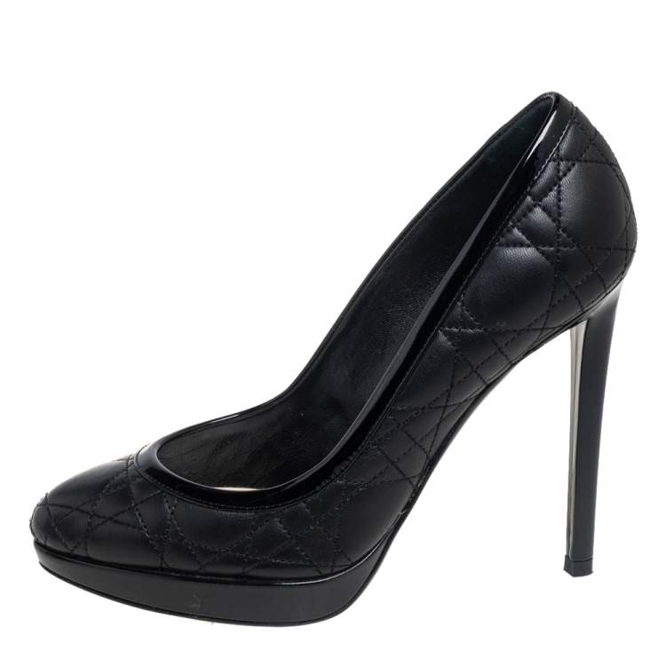 مملوكة مسبقًا Dior Black Quilted Cannage Leather Platform Pumps Size 37