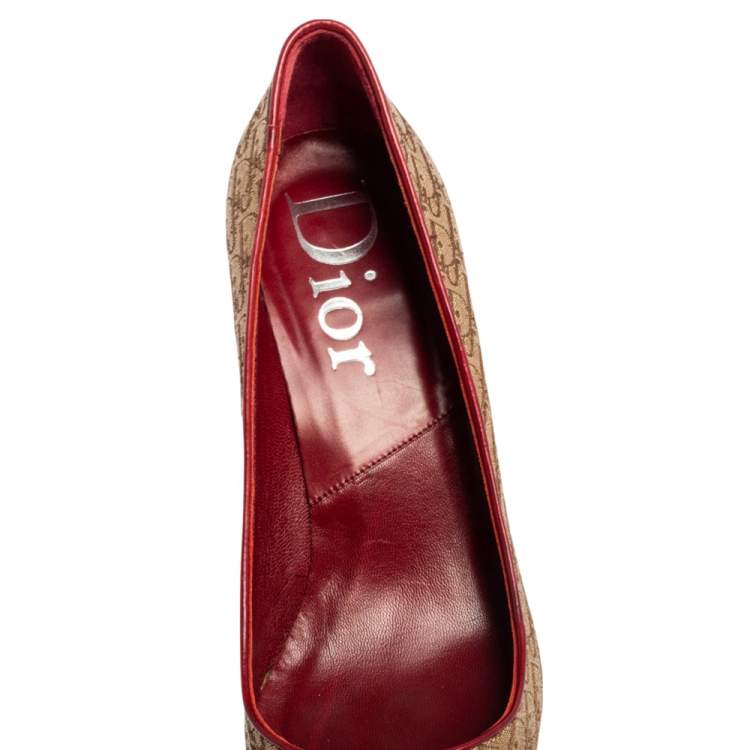 مملوكة مسبقًا Dior Red-Beige Oblique Canvas And Leather Logo Pointed Toe Pumps Size 38