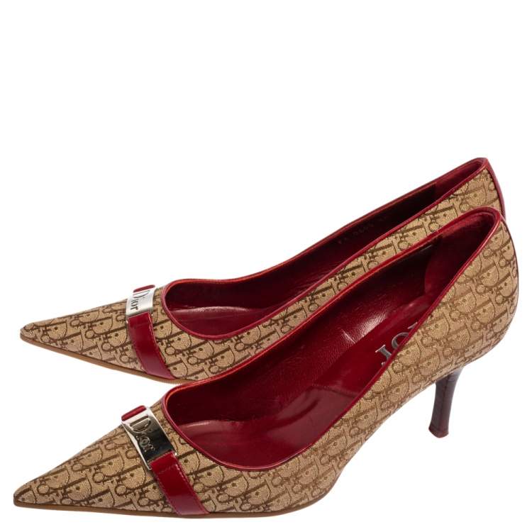مملوكة مسبقًا Dior Red-Beige Oblique Canvas And Leather Logo Pointed Toe Pumps Size 38