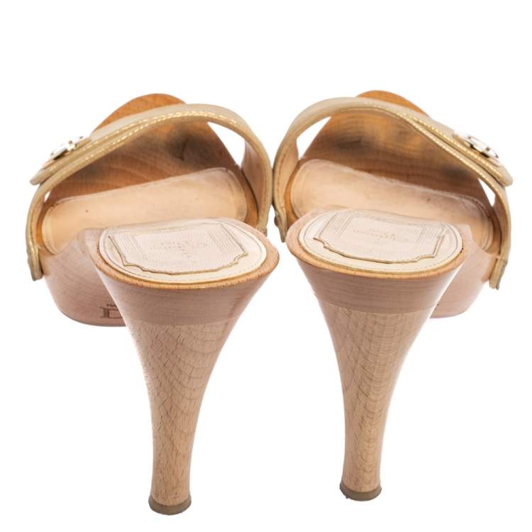 Pre Owned Dior Gold Leather Wooden Platform Clog Slide Sandals Size 38.5