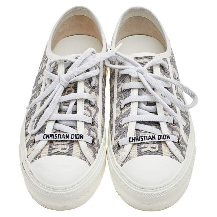 Pre Owned Dior White/Grey Oblique Embroidered Fabric Motif Walk'n'Dior Low Top Sneakers Size 38.5
