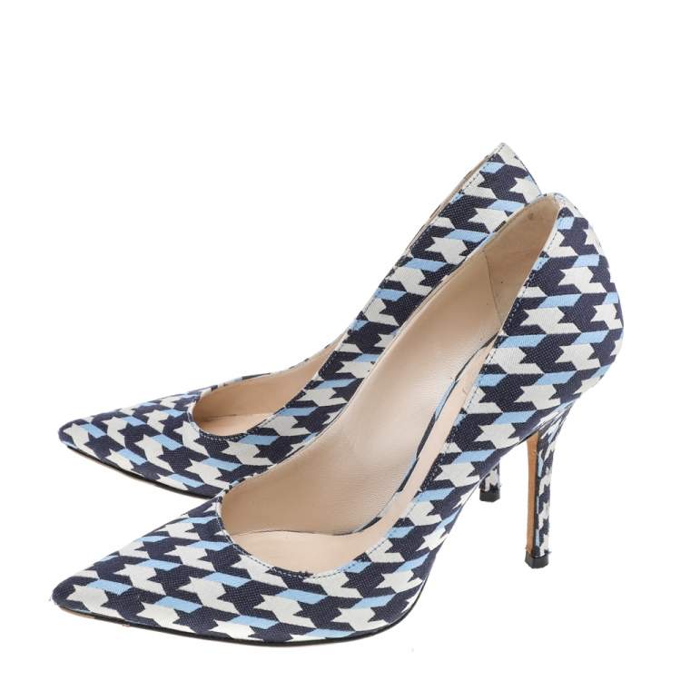 Pre Owned Dior Christian White/Blue Check Plaid Volt Canvas Pointy Toe Pump Size 35