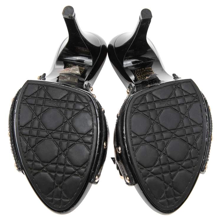 Pre Owned Dior Black Patent Leather Bow Chain Detail Open Toe Slide Sandals Size 36.5