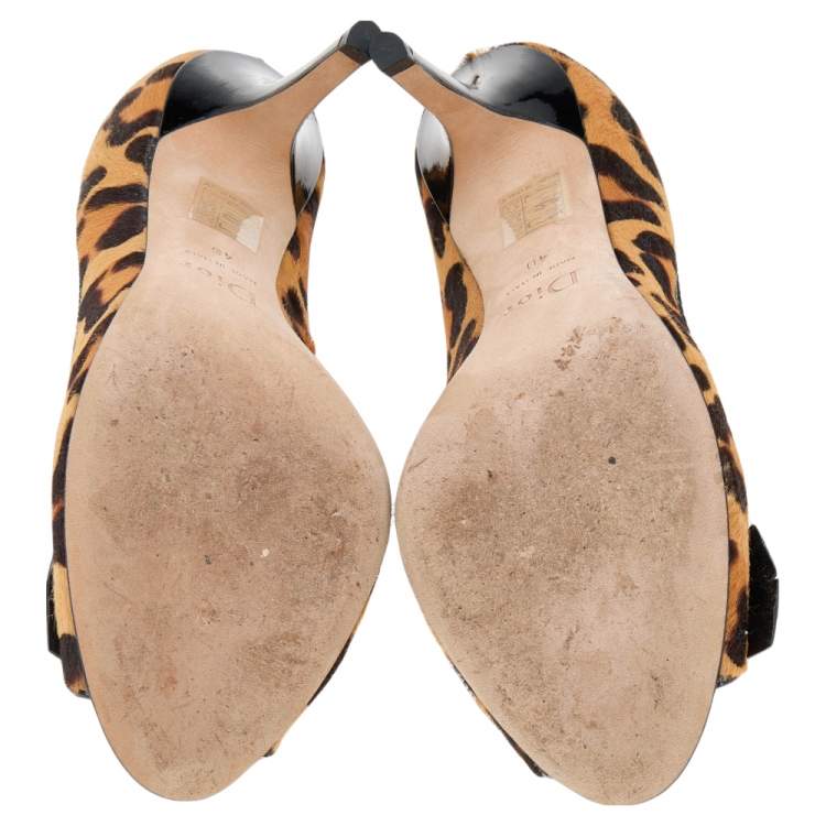 Pre Owned Dior Brown/Black Leopard Print Calf Hair And Patent Leather Bow Open Toe Pumps Size 40