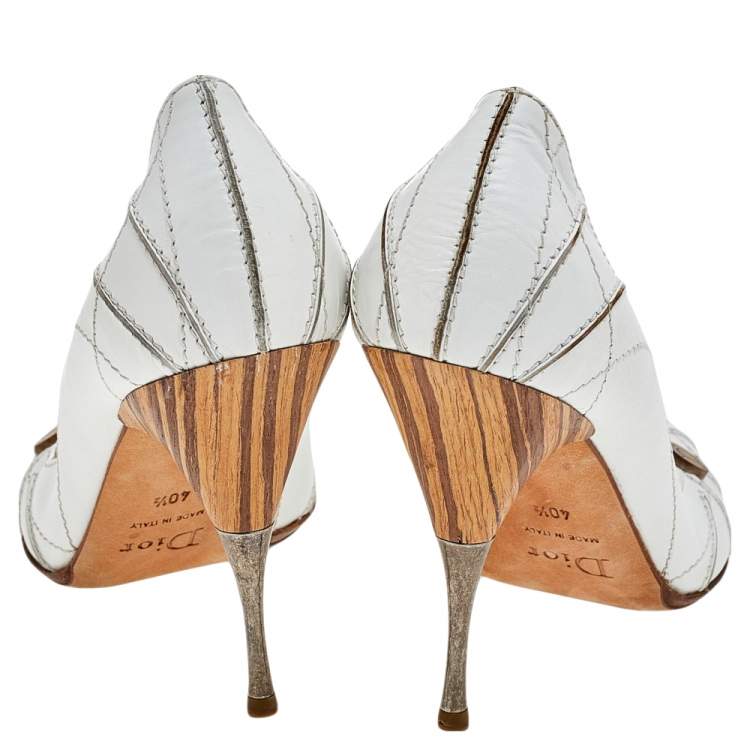 Pre Owned  Dior White Leather Round Toe Pumps Size 40.5