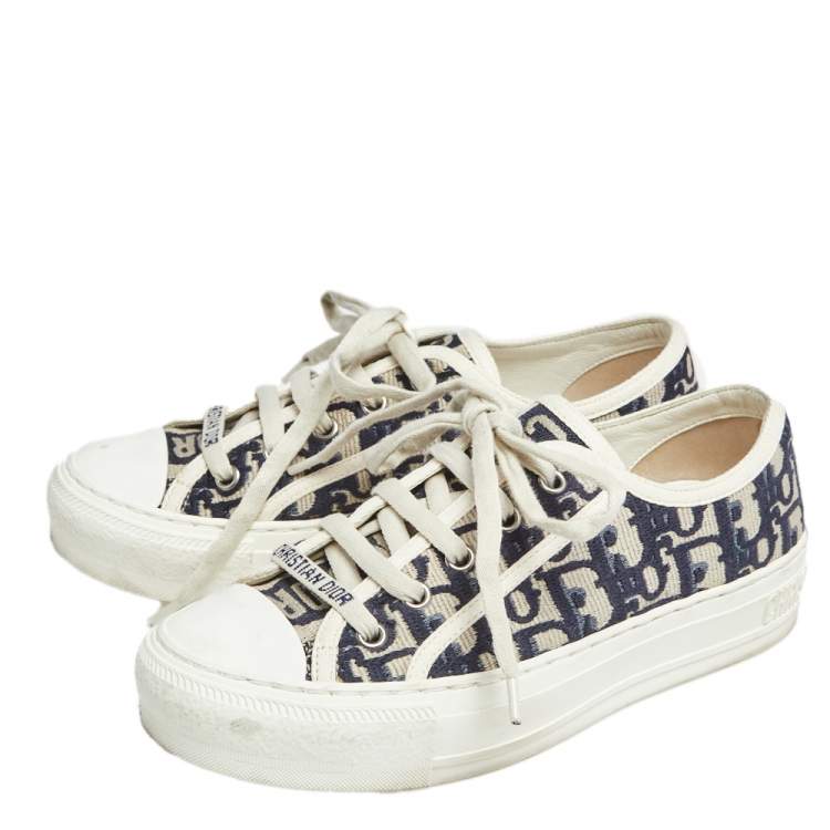 مملوكة مسبقًا Dior Black/White Walk'n'Dior Canvas Sneakers Size 34.5