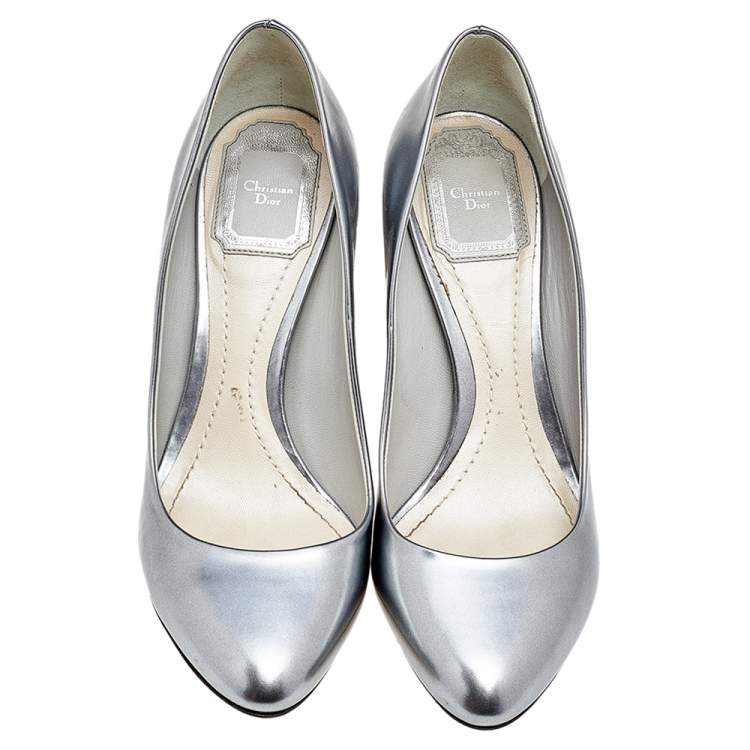 Pre Owned Dior Metallic Silver Leather Cannage Block Heel Pumps Size 36.5