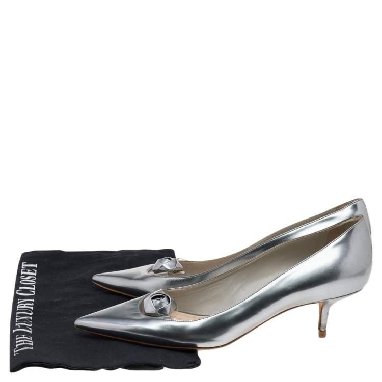 Pre Owned Dior Metallic Silver Leather And PVC Pointed Toe Pumps Size 40