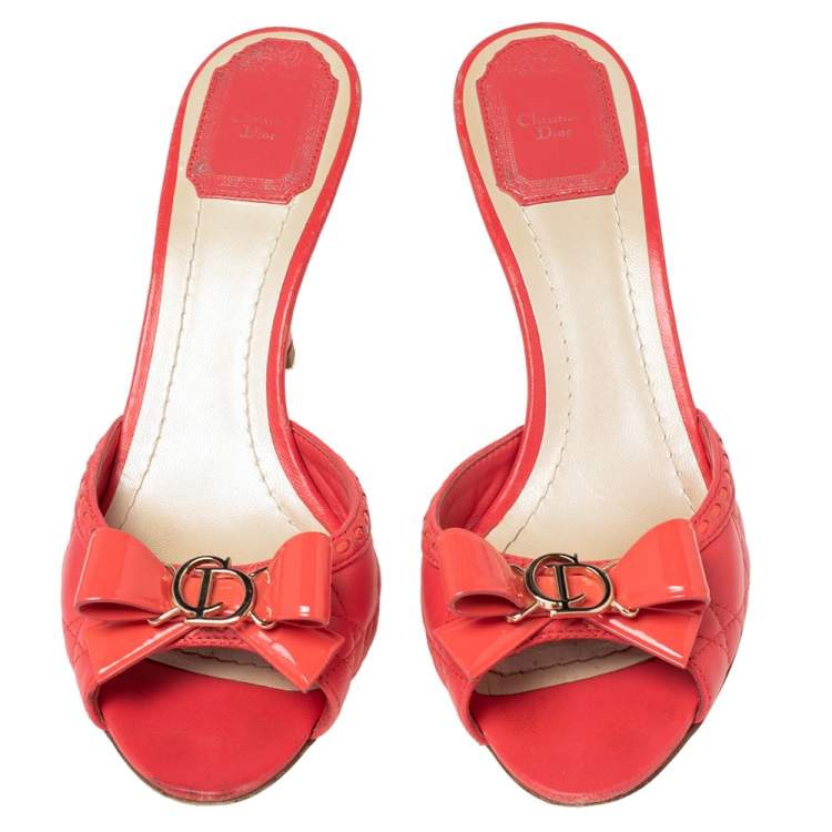 Pre Owned Dior Red Quilted Leather Bow Chain Detail Open Toe Sandals Size 37