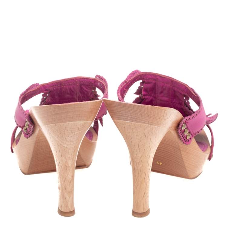 Pre Owned Dior Pink Leather Laser Cut Detail Clog Sandals Size 41