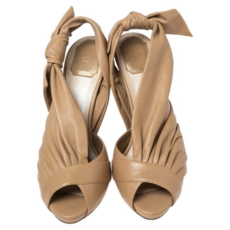 Pre Owned Dior Beige Leather Pleated Knotted Peep Toe Slingback Sandals Size 41