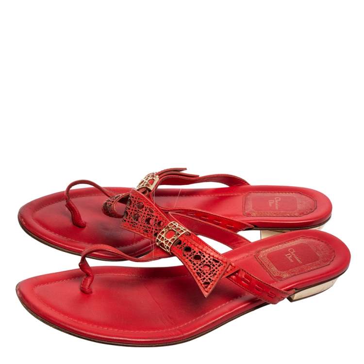 Pre Owned Dior Coral Red Leather Cannage Bow Thong Flats Size 37