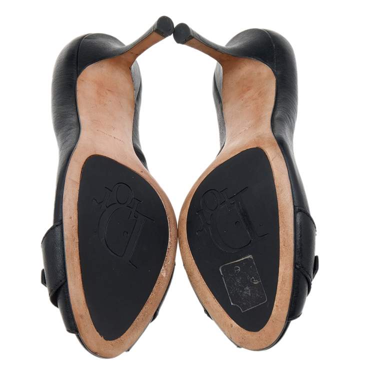 مملوكة مسبقًا Dior Vintage Black Leather Peep Toe Pumps Size 40.5