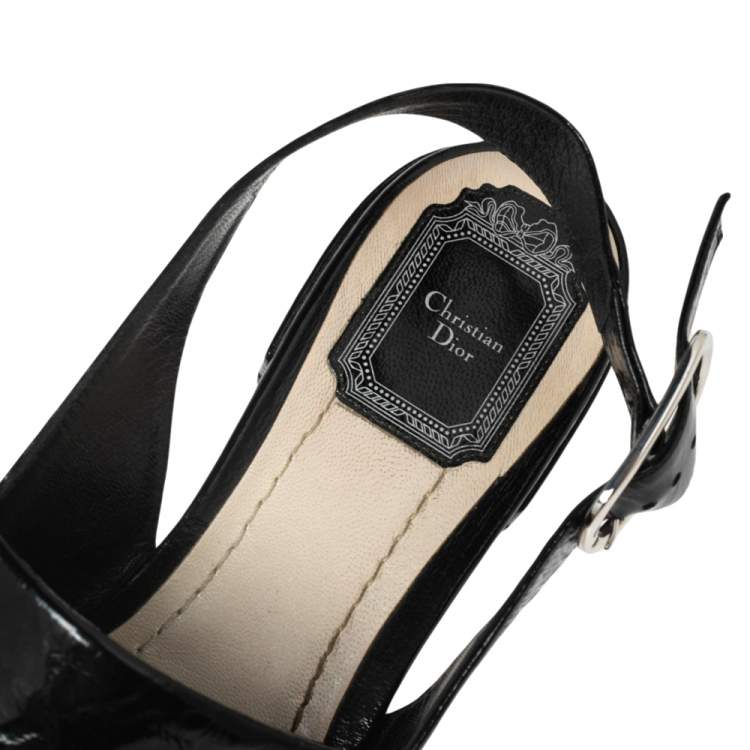 Pre Owned Dior Black Crinkled Patent Leather CD Buckle Slingback Flat Sandals Size 38.5