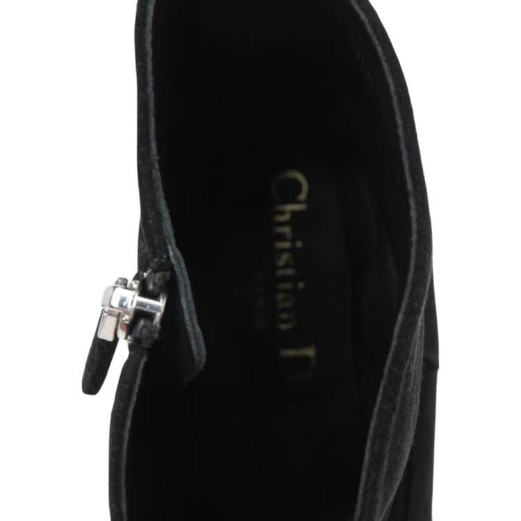 مملوكة مسبقًا Dior Black Suede Zip Ankle Boots Size 39.5
