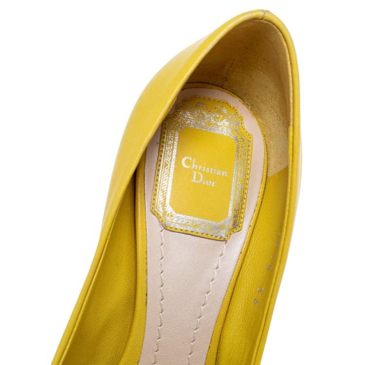 Pre Owned Dior Yellow Leather Cherie Pointed Toe Pumps Size 36