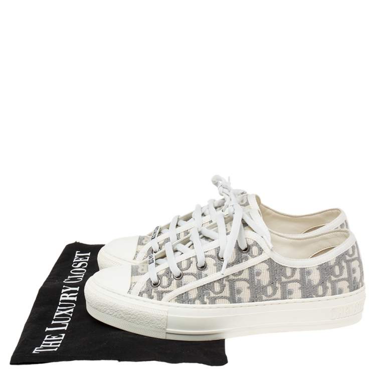 Pre Owned Dior White Oblique Embroidered Canvas Walk'N'Dior Low Top Sneakers Size 38.5