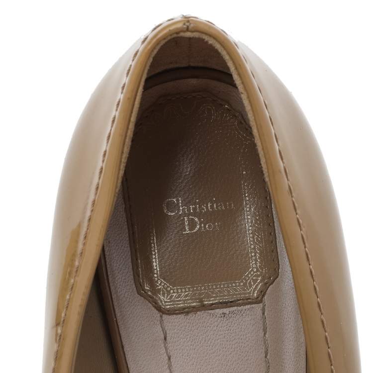 Pre Owned Dior Beige Patent Leather Ballet Flats Size 40