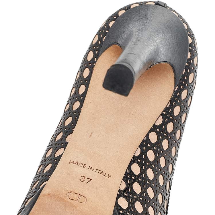 مملوكة مسبقًا Dior Beige/Black Cannage Cutout Leather Miss Dior Peep Toe Platform Pumps Size 37