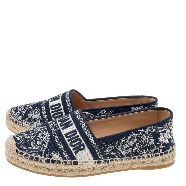 مملوكة مسبقًا Dior Blue/Beige Canvas Granville Espadrille Flats Size 36.5