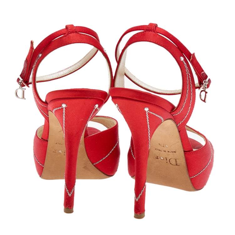 Pre Owned Dior Red Satin Embellished Peep Toe Platform Sandals Size 37.5