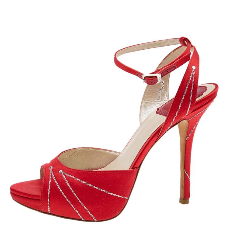 Pre Owned Dior Red Satin Embellished Peep Toe Platform Sandals Size 37.5