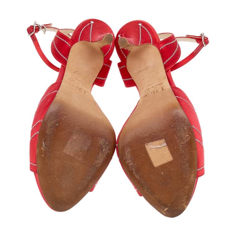 Pre Owned Dior Red Satin Embellished Peep Toe Platform Sandals Size 37.5