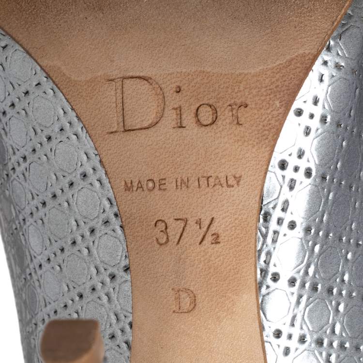 Pre Owned Dior Silver Micro Cannage Leather Cherie Pointed-Toe Pumps Size 37.5