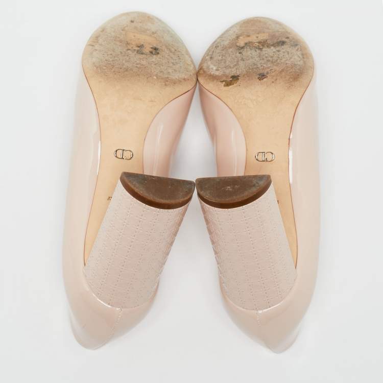 Pre Owned Dior Beige Patent Leather Cannage Block Heel Pumps Size 38