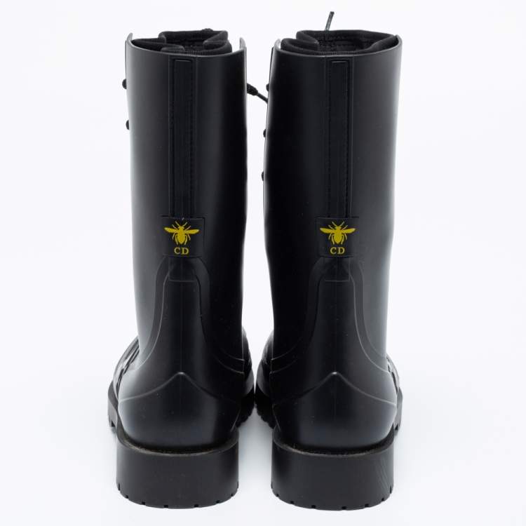 مملوكة مسبقًا  Dior Black Oblique Rubber And Fabric Diorcamp Mid Calf boots Size 37