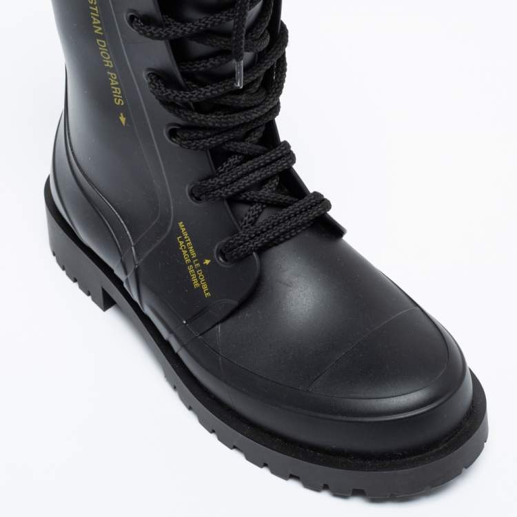 مملوكة مسبقًا  Dior Black Oblique Rubber And Fabric Diorcamp Mid Calf boots Size 37