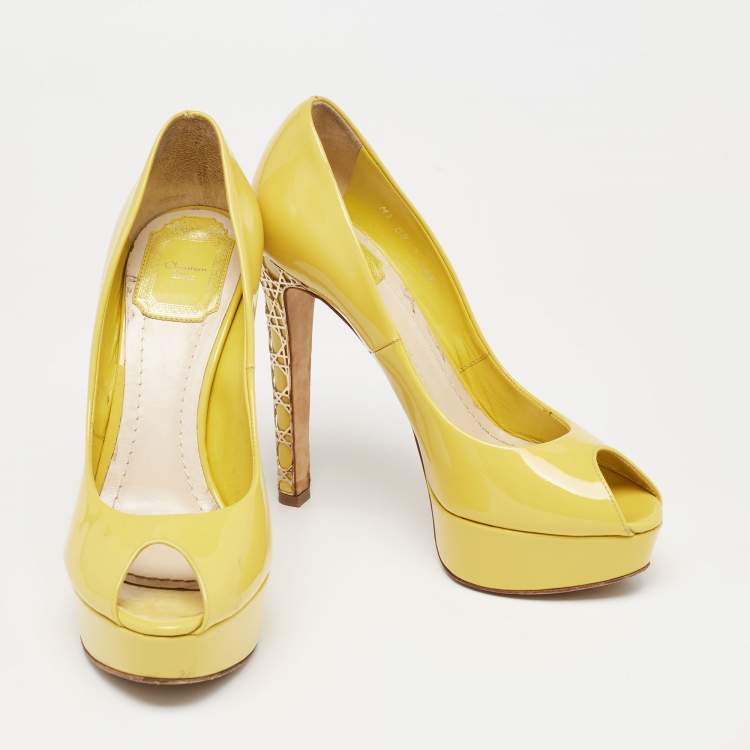 Pre Owned Dior Yellow Patent Leather Peep Toe Cannage Heel Platform Pumps Size 36.5