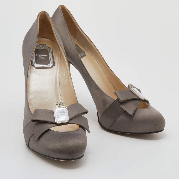 Pre Owned Dior Grey Satin Bow Platform Pumps Size 39.5