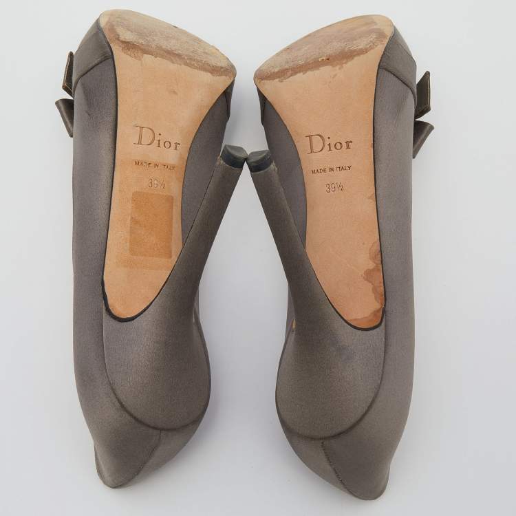 Pre Owned Dior Grey Satin Bow Platform Pumps Size 39.5
