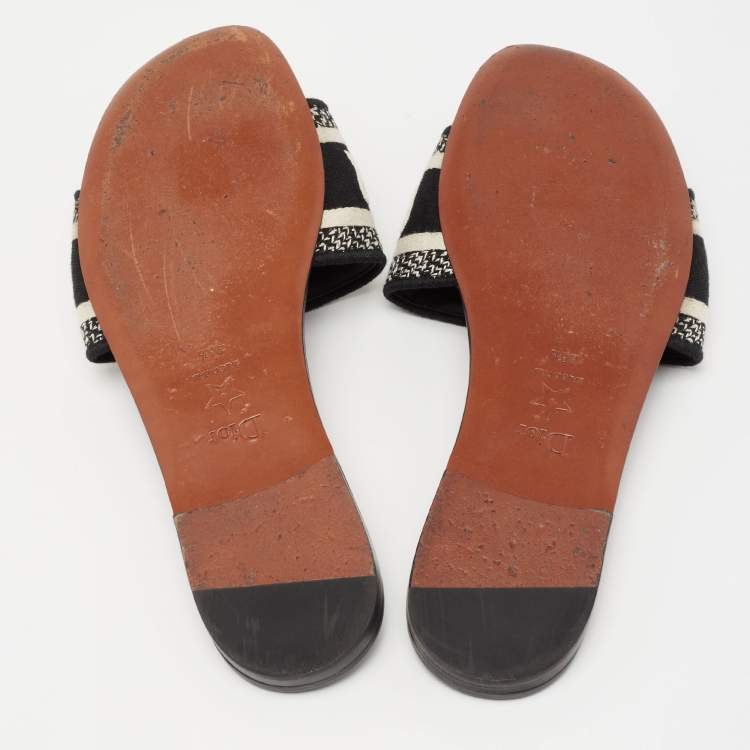 Pre Owned Dior Navy Black/White Canvas Dway Flat Sandals Size 38.5