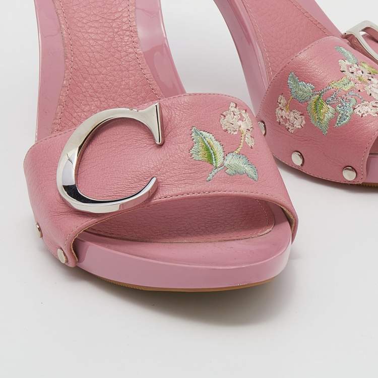 Pre Owned Dior Pink Leather Flower Embroidery Logo Slide Sandals Size 40