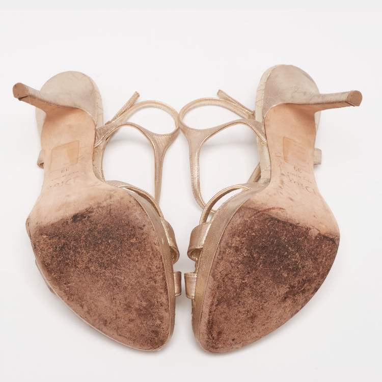 مملوكة مسبقًا Dior Gold Leather Strappy Sandals Size 39